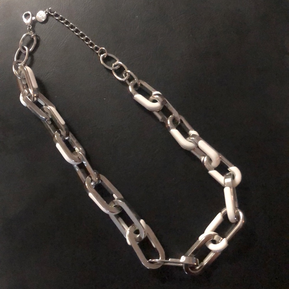 Alfani necklace-white and silver-tone metal. Perfect for work or casual wear 🥰